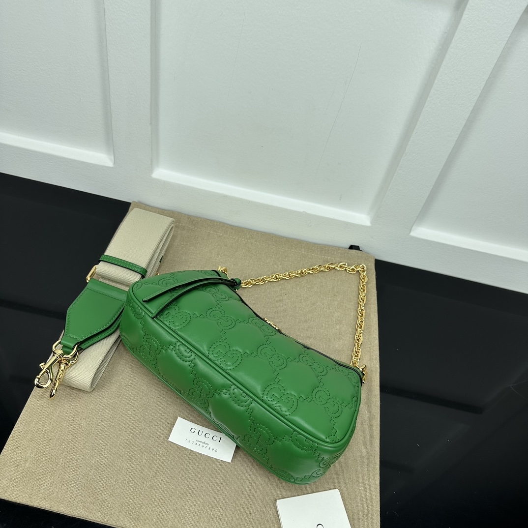 Gucci Hobo Bags